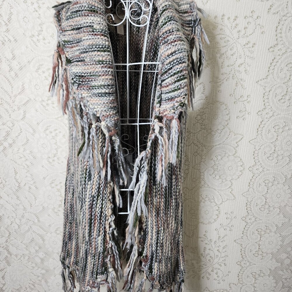 Chicos vest with fringe detail